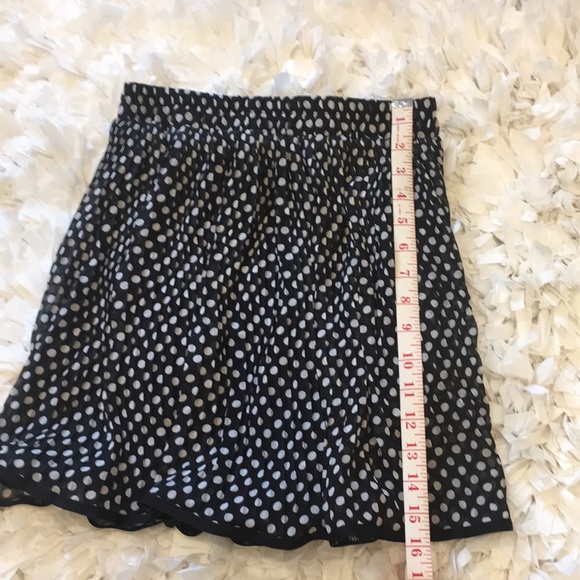 Black and White Polkadot Skirt - Picture 6 of 8